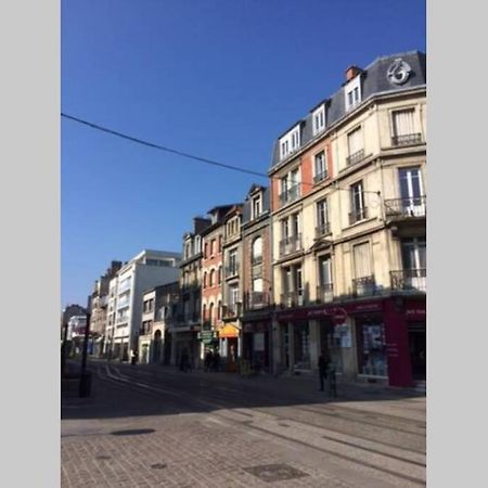 Appartement Hypercentre Chabaud - Studette 2 à Reims Extérieur photo